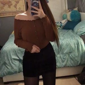 American Eagle Off Shoulder Top